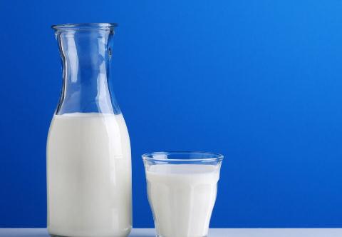 牛奶怎样用美白效果更好呢？