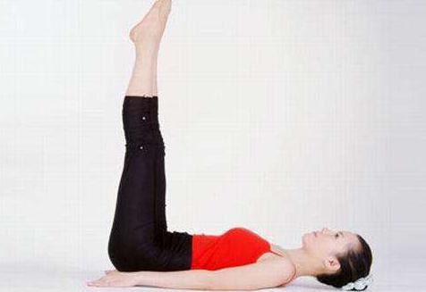 如何有效锻炼下腹肌&nbsp;仰卧举腿必练