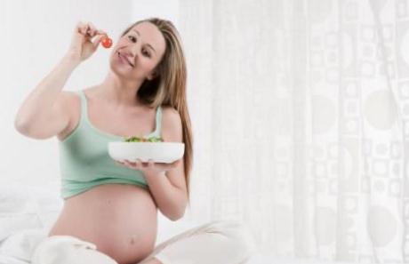 孕晚期胎儿发育