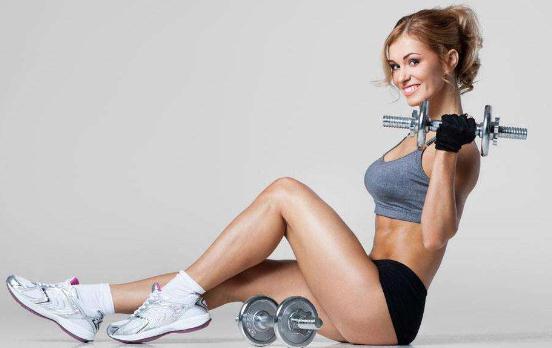 阔太李念早起健身 女性健身有七大好处