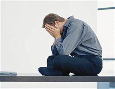 男人更年期老失眠 该怎么合理调整身心