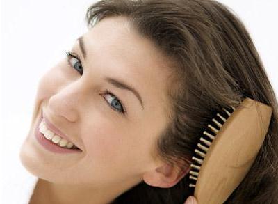 梳头养生注意这5个误区