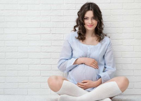 孕妇多喝水会让羊水变多吗 这不是真的