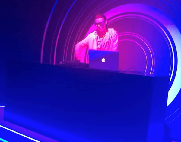 疾驰前行，爱德门 Edmund以至臻音乐护驾