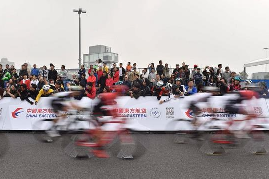 东航合作赞助2017年环法自行车赛