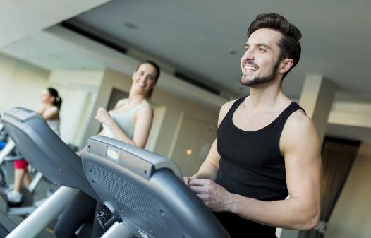 大量补充蛋白质就能长肌肉？&nbsp;健身吃什么长肌肉最快