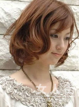 瘦脸发型大集合 圆脸女速变尖脸