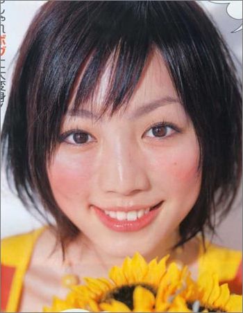 8款中短发 适合圆脸MM发型设计