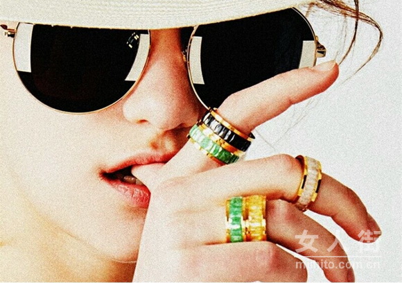 撩人饰品，尽显十足女神范儿