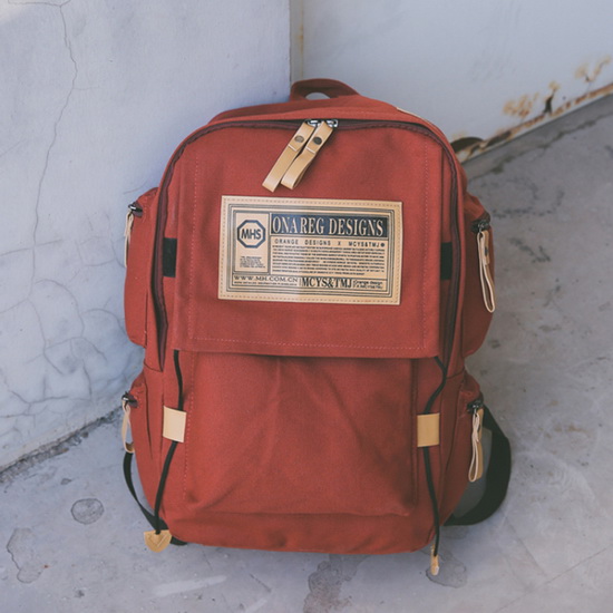 9月开学季，双肩包时尚达人的扮嫩法宝