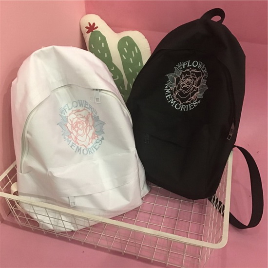 9月开学季，双肩包时尚达人的扮嫩法宝