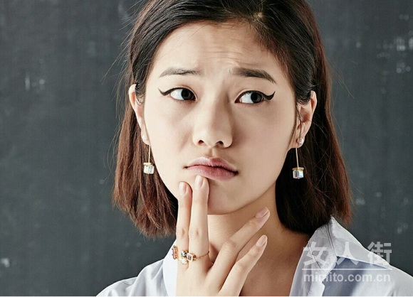 撩人饰品，尽显十足女神范儿