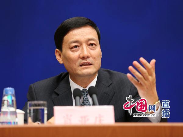 国资委:去年央企总资产超50万亿 比前一个五年增加80%