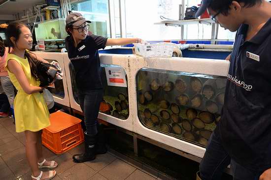 探访海鲜天堂悉尼鱼市&nbsp;现杀现吃&nbsp;太馋人了(组图)