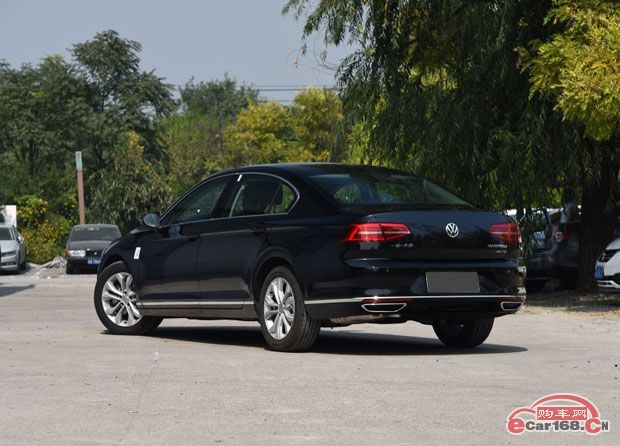 配置升级 一汽-大众2018款迈腾上市 售18.99-31.69万