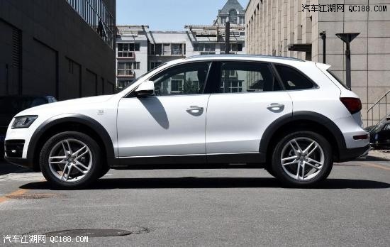 17款奥迪Q5 2.0T发动机8AT 75L油箱实拍