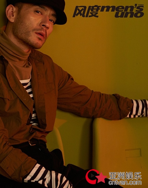 李光洁时尚大片曝光 长腿型男演绎复古文艺