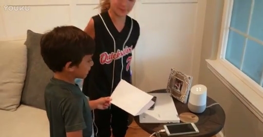 7岁男孩生日收到父亲意外惊喜：下一幕亮了