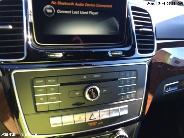 17款奔驰GLE450配置9速手自一体变速箱