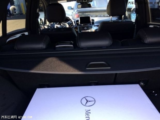 17款奔驰GLE450配置9速手自一体变速箱