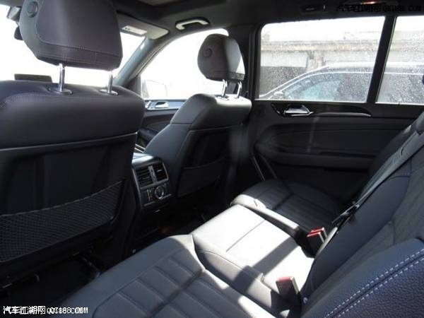 17奔驰GLS450 6缸3.0T双涡轮增压发动机