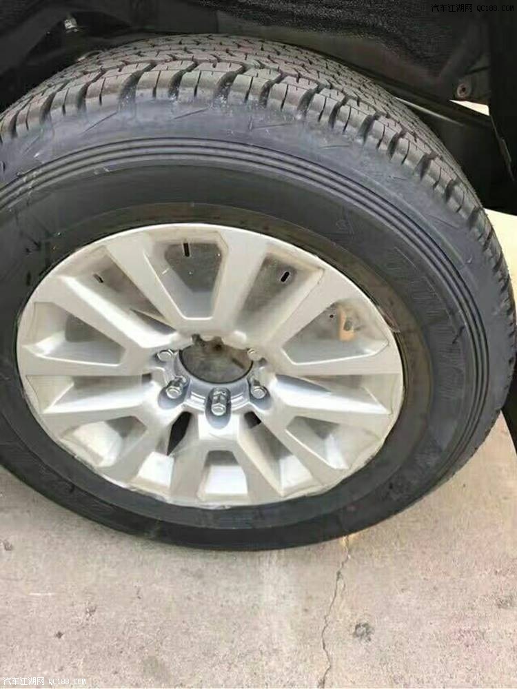 丰田普拉多柴油3000节能省油动力体验