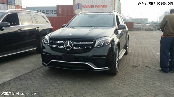奔驰GLS63双涡轮增压5.5L AMG V8发动机