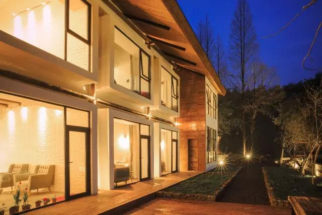 十一黄金周赏秋行 山间民宿意正浓