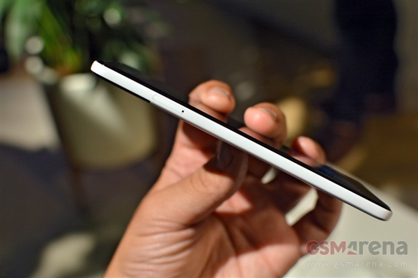 是否有爱？谷歌新太子Pixel 2、Pixel 2 XL上手图赏