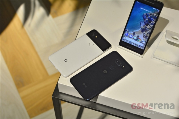 是否有爱？谷歌新太子Pixel 2、Pixel 2 XL上手图赏