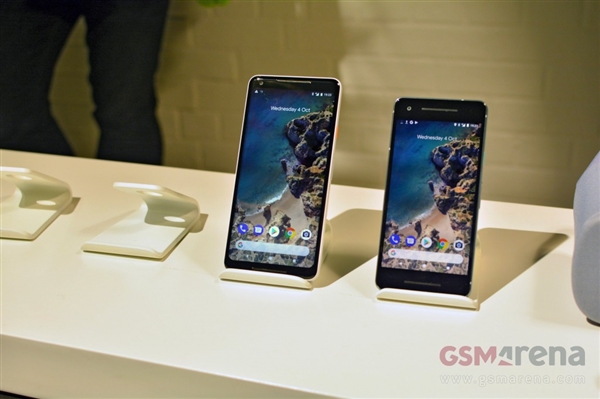 是否有爱？谷歌新太子Pixel 2、Pixel 2 XL上手图赏