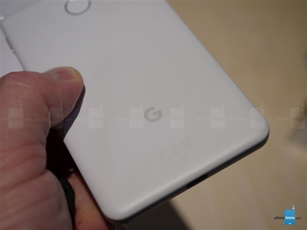 是否有爱？谷歌新太子Pixel 2、Pixel 2 XL上手图赏