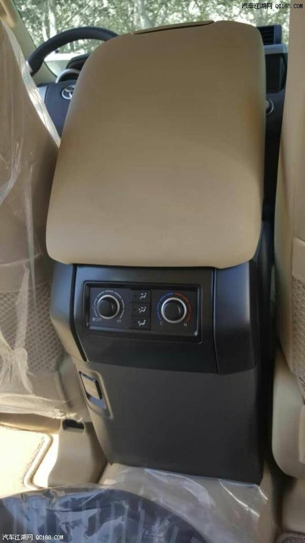 2017款丰田霸道2700普拉多天窗冰箱体验