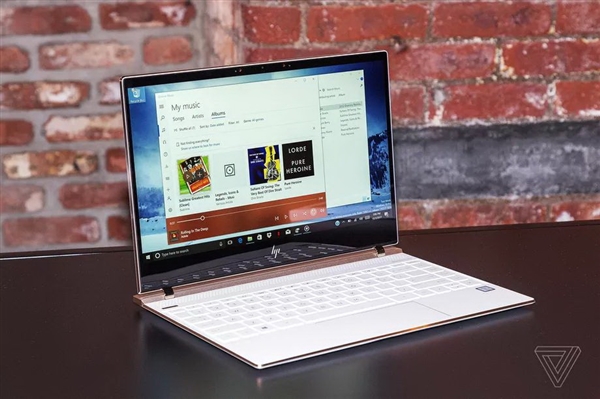 全球最薄触摸本！惠普Spectre 13大变样：4K触摸屏＋极窄边框