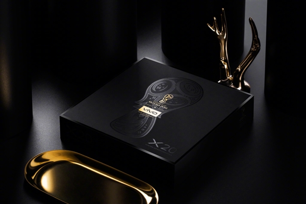 一眼中毒！vivo X20黑金旗舰版真机图赏：3398元要疯抢