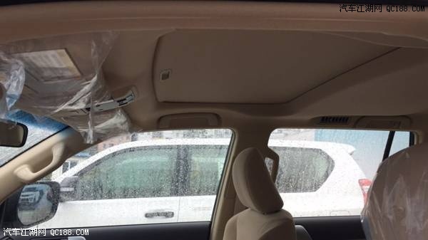 2017款丰田霸道4000进口现车到店实拍