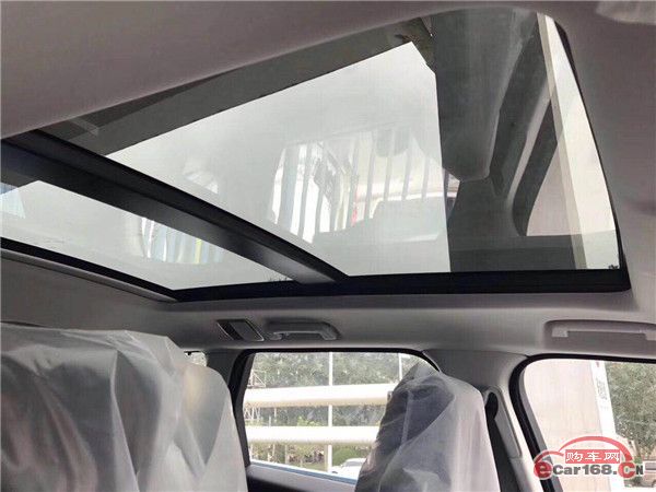 17款路虎揽胜运动欧版四驱全国分期路虎揽运3.0汽油版HSE配置特惠