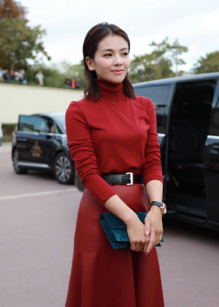 2018流行这些PANTONE色 穿上星品张扬缤纷色彩