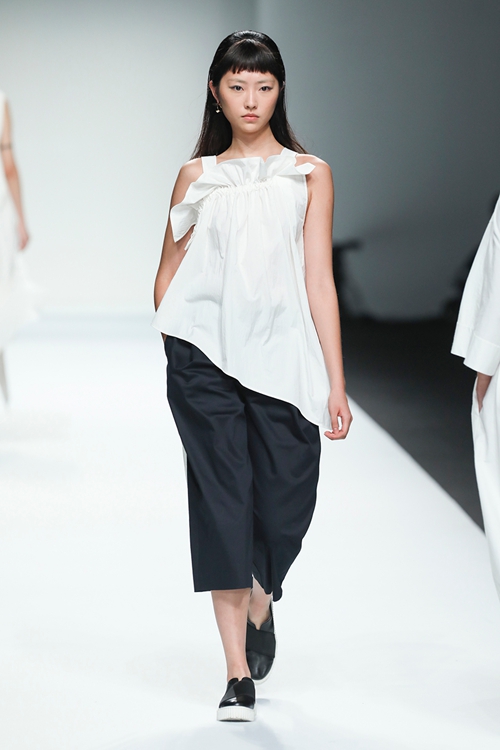 上海时装周：broadcast播2018春夏系列大秀