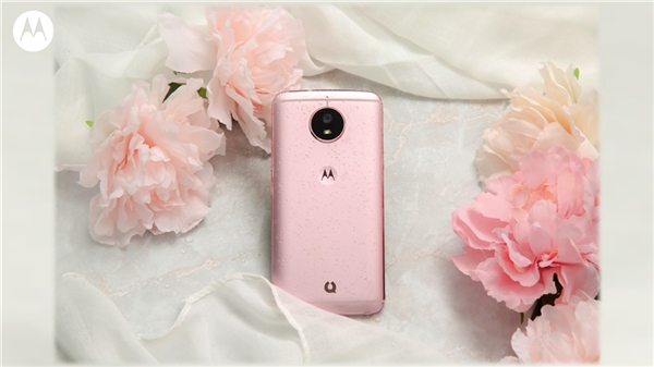 1599元！Moto青柚发布：1080P屏+4GB内存