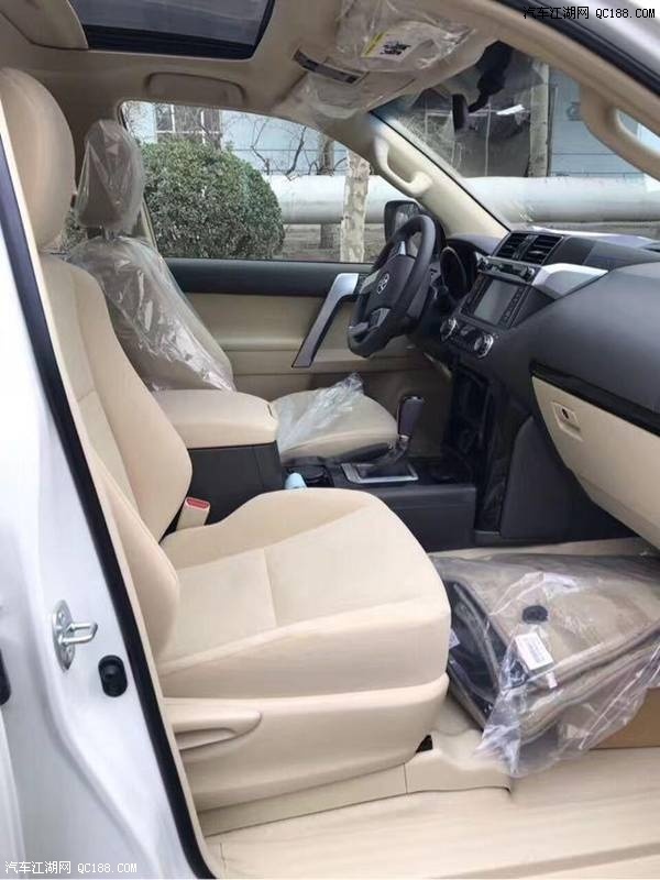 17款2.7L丰田霸道2700普拉多金属漆评测