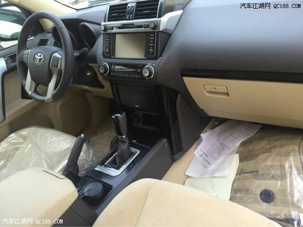 17款2.7L丰田霸道2700普拉多金属漆评测