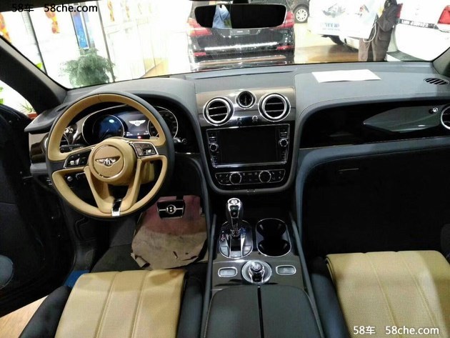 新款欧规宾利添越4.0T 柴油版最新报价