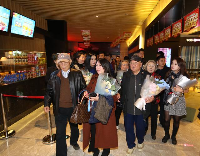 电影《你若安好》主创团队香河举办见面会，与千余人互动观影