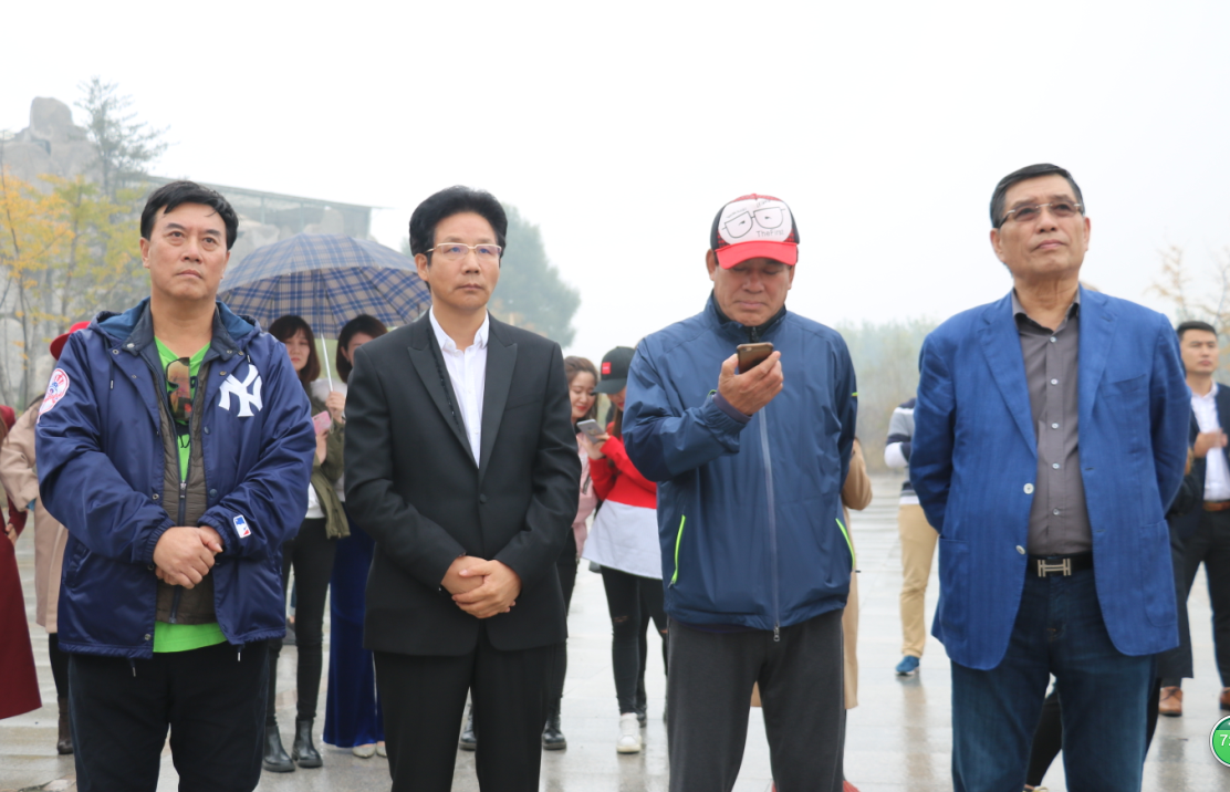 《花儿与少年》电影电视剧并机开机仪式在国华影视基地启动