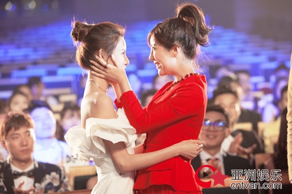 亲爱的王子大人完美收官 赵奕欢实力演技解锁圈粉新模式