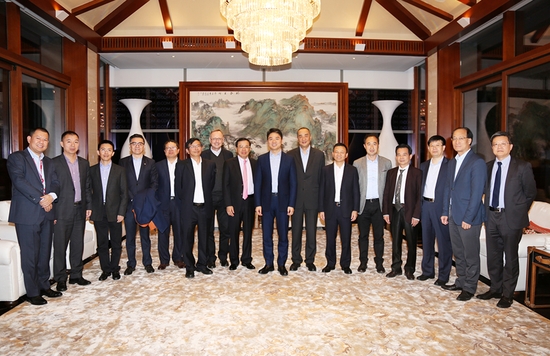 京东双11放大招！刘强东把国内家电巨头都拉来了