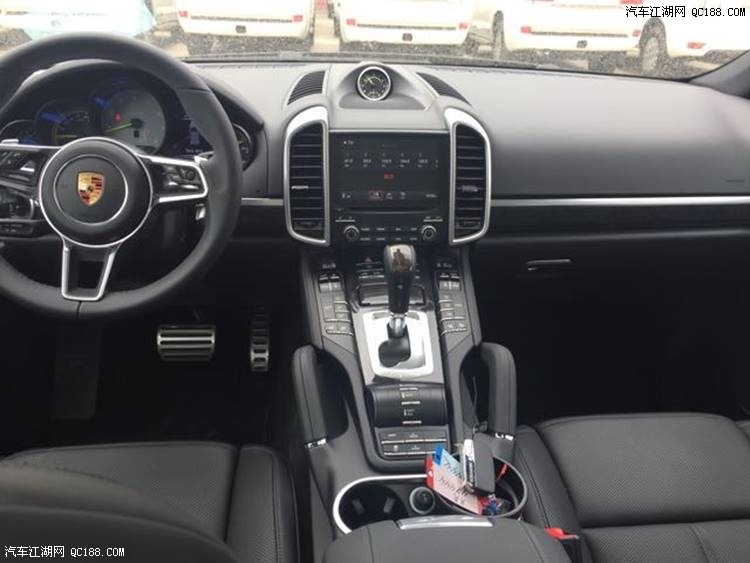 17款保时捷卡宴3.6汽油配置参数详细介绍
