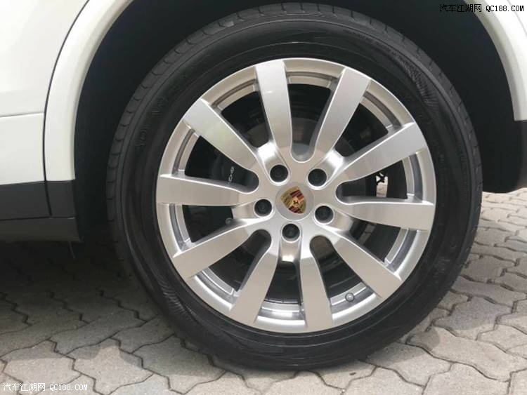 17款保时捷卡宴3.6汽油配置参数详细介绍