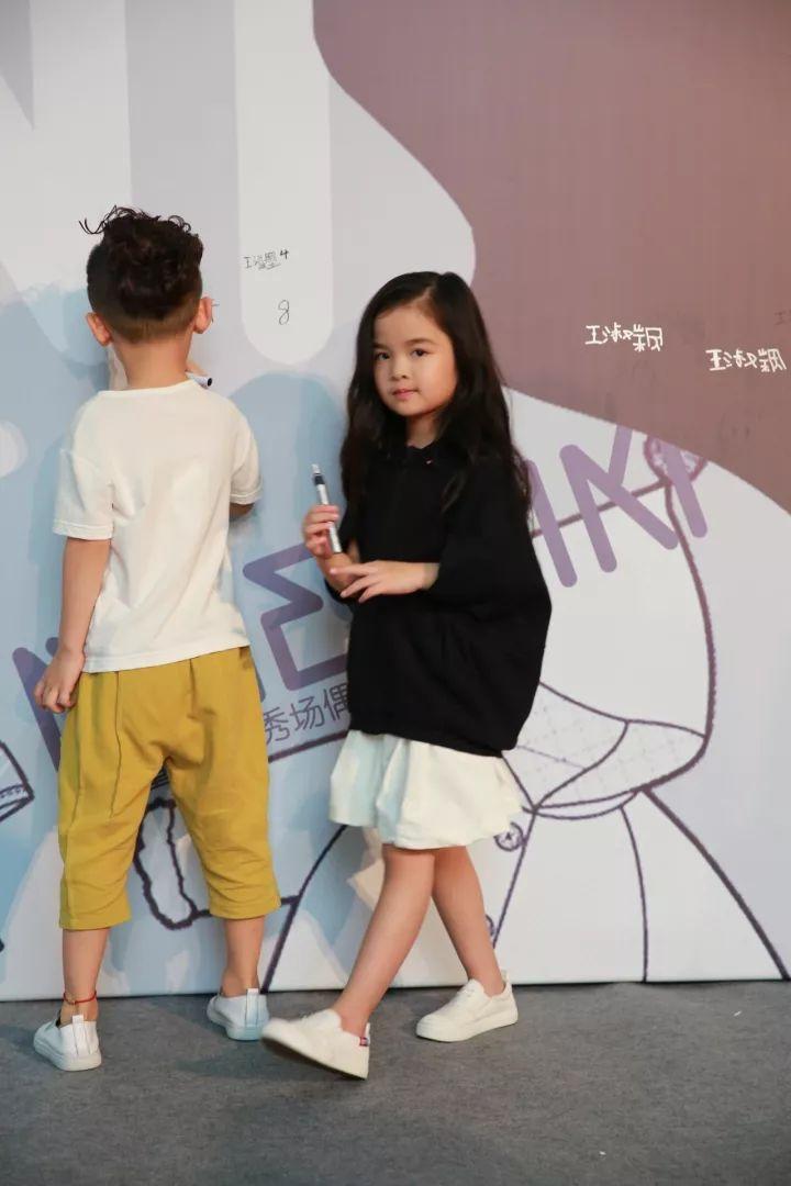 HZFW-Day2倒立的眼睛，眼睛在倒立，可能吗？